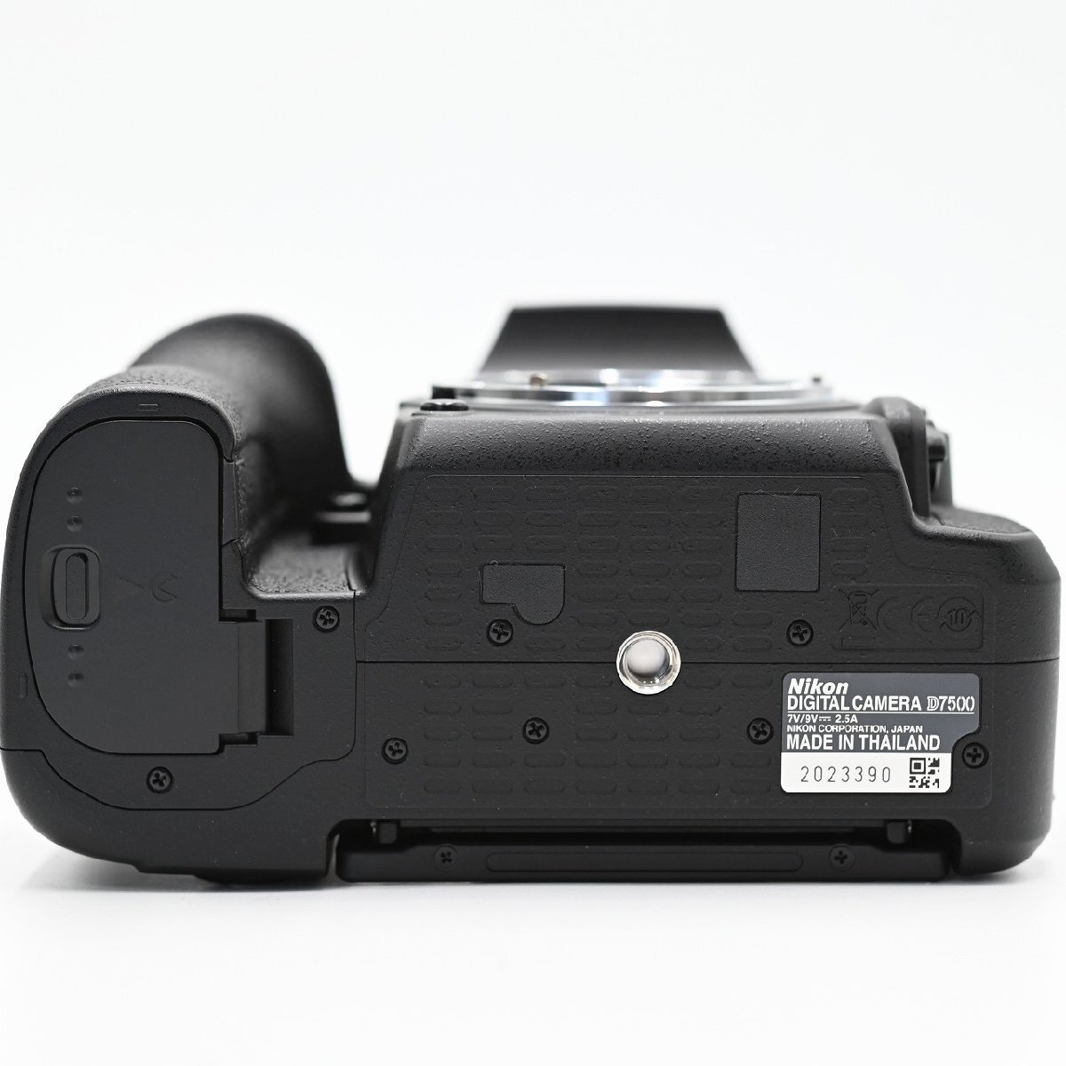 Nikon ニコン デジタル一眼レフカメラ D7500 18-140VR レンズキット D7500LK18-140 デジタル一眼レフカメラ_画像6