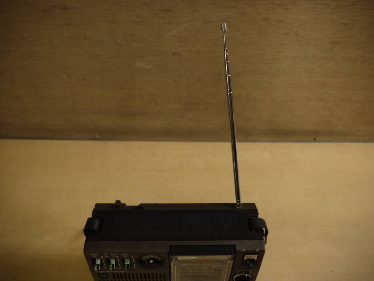  東芝 RP-1700F (TRY-X1700) 4バンド ラジオ 現状品 _画像3