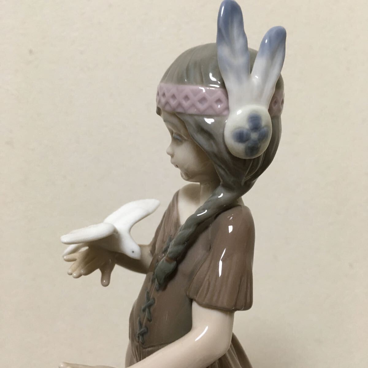 LLADRO #6153 絶版　ネイティブ・アメリカン　鳩　少女　箱付き_画像6