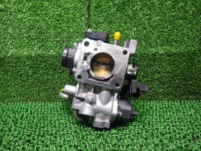 ジムニー ABA-JB23W スロットルボディ K6AT 13400-61L00 [ZNo:04003278]_画像2