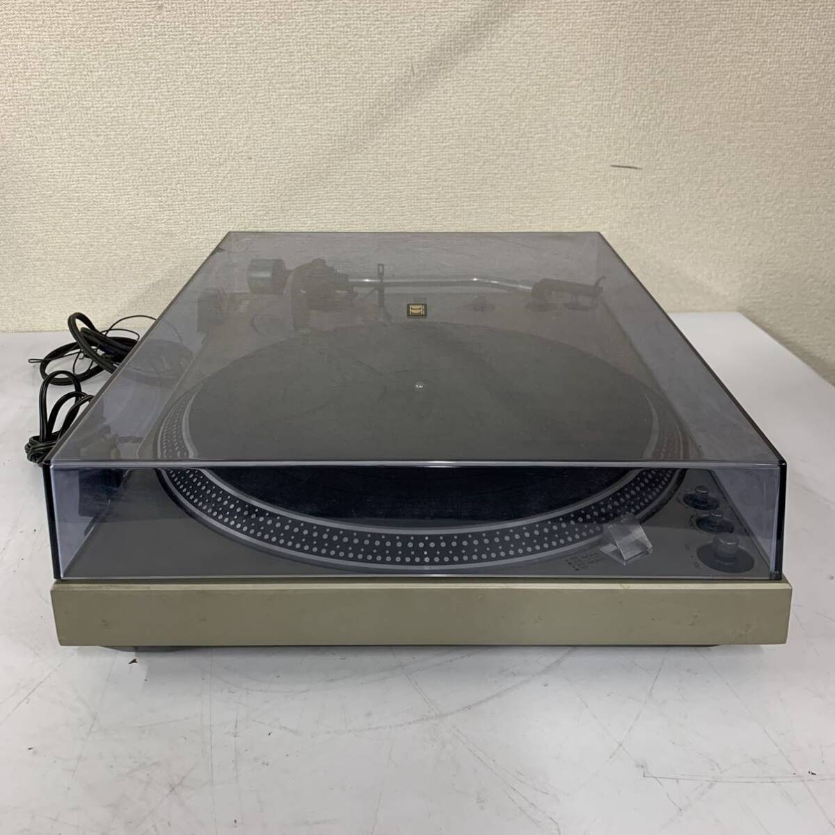 【Ja-2】 Technics SL-1600 ターンテーブル 動作確認済 傷あ 汚れあり テクニクス 中古品 848-18_画像4