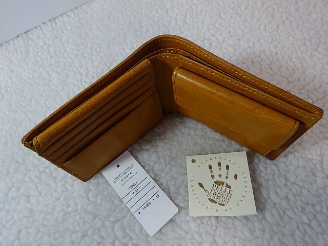 【新品/本物】TAKEO KIKUCHI（タケオキクチ）二つ折財布/ボルドー ￥16,500-☆★☆_画像3