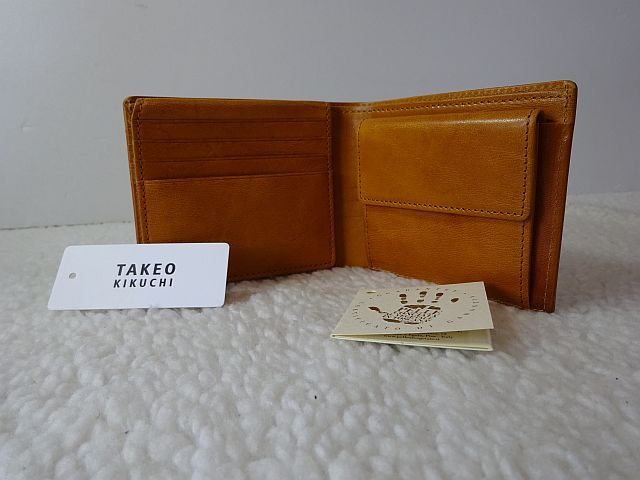 【新品/本物】TAKEO KIKUCHI（タケオキクチ）二つ折財布/ボルドー ￥16,500-☆★☆_画像2