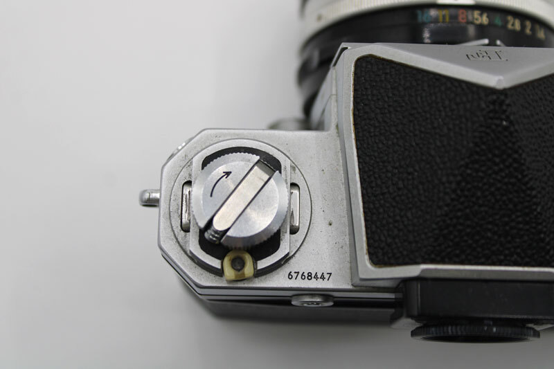 【動作未確認】Nikon「ニコンF 一眼レフフィルムカメラ」アイレベル 686万台 ジャンク扱い 現状品の画像6