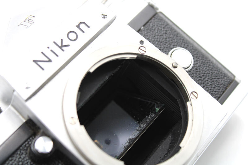 【動作未確認】Nikon「ニコンF 一眼レフフィルムカメラ」アイレベル 686万台 ジャンク扱い 現状品の画像3