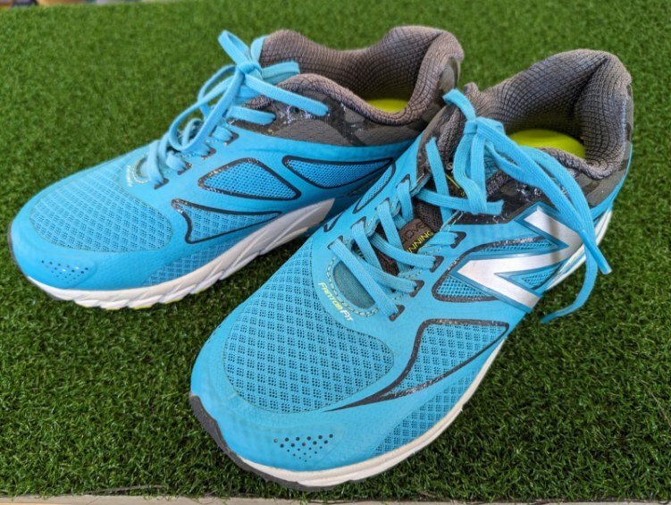 4☆1564【NEW BALANCE/ニューバランス】ランニングシューズ 22.5㎝ W1040E6 グリーン 幅広対応(4E)《店頭引渡し可/札幌 美しが丘》_画像1