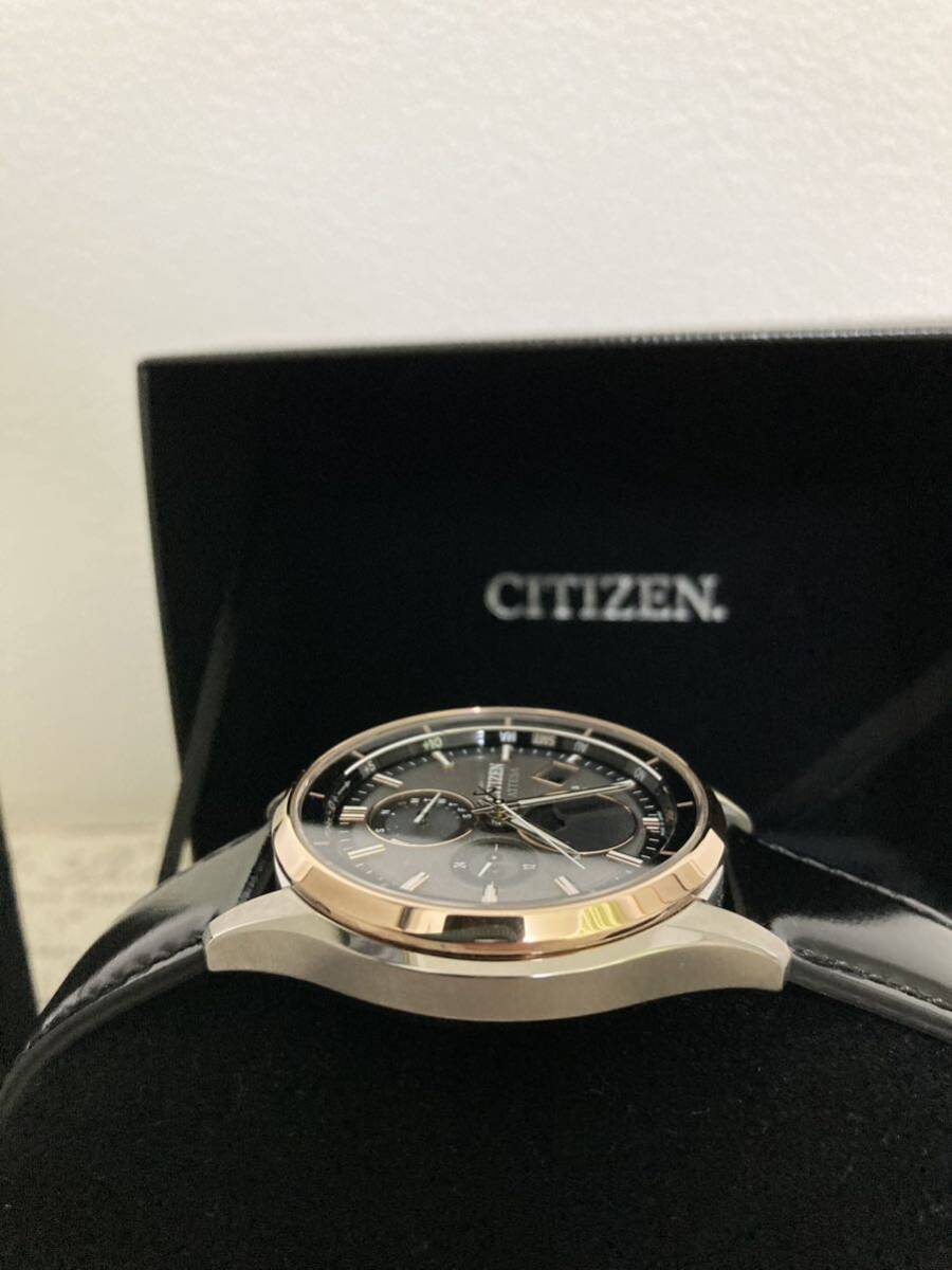 超美品！ 未使用！ CITIZEN シチズン メンズ アテッサ BY1004-17X 電波ソーラー ムーンフェイズ ルナプログラム