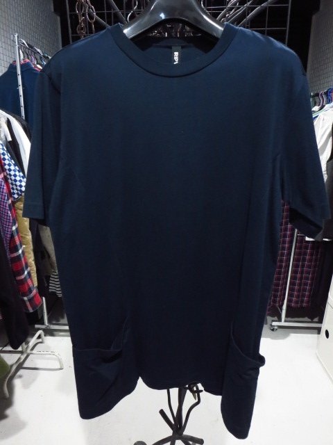 ripvanwinkle リップヴァンウインクル 20 PRE AW (R+132) SIDE POCKET - T サイド ポケット Tシャツ 濃紺 4 定価16500円_画像1