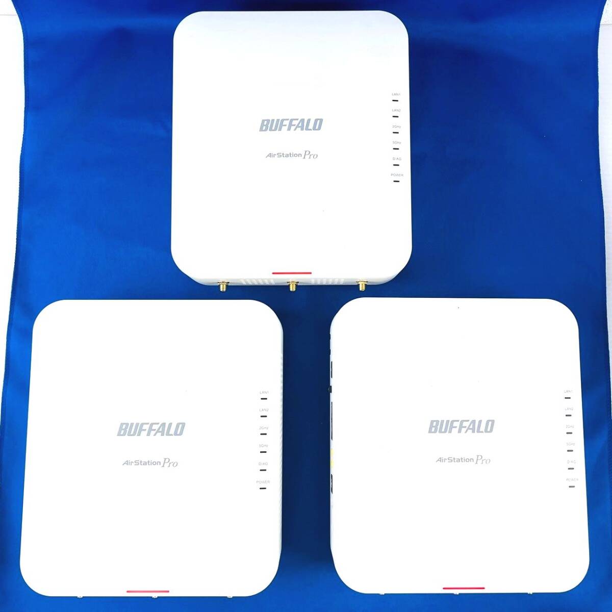 ＊12【通電OK／3台セット】 BUFFALO WAPM-1750D AirStation Pro ホワイト 白 無線LAN アクセスポイント AP 管理機能 バッファロー 通信機器_画像1