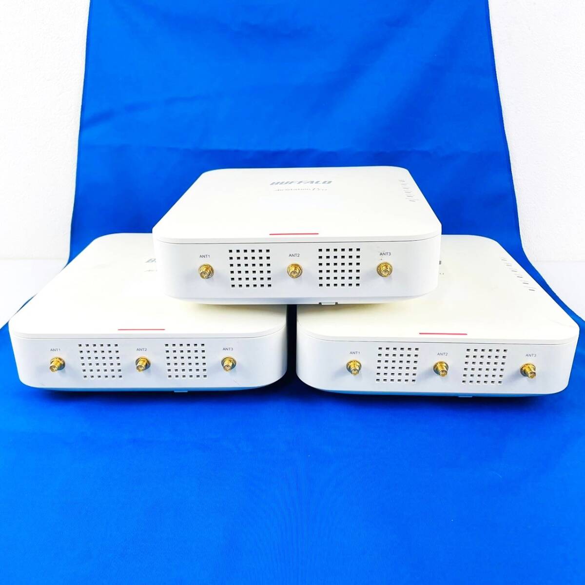 ＊12【通電OK／3台セット】 BUFFALO WAPM-1750D AirStation Pro ホワイト 白 無線LAN アクセスポイント AP 管理機能 バッファロー 通信機器_画像2