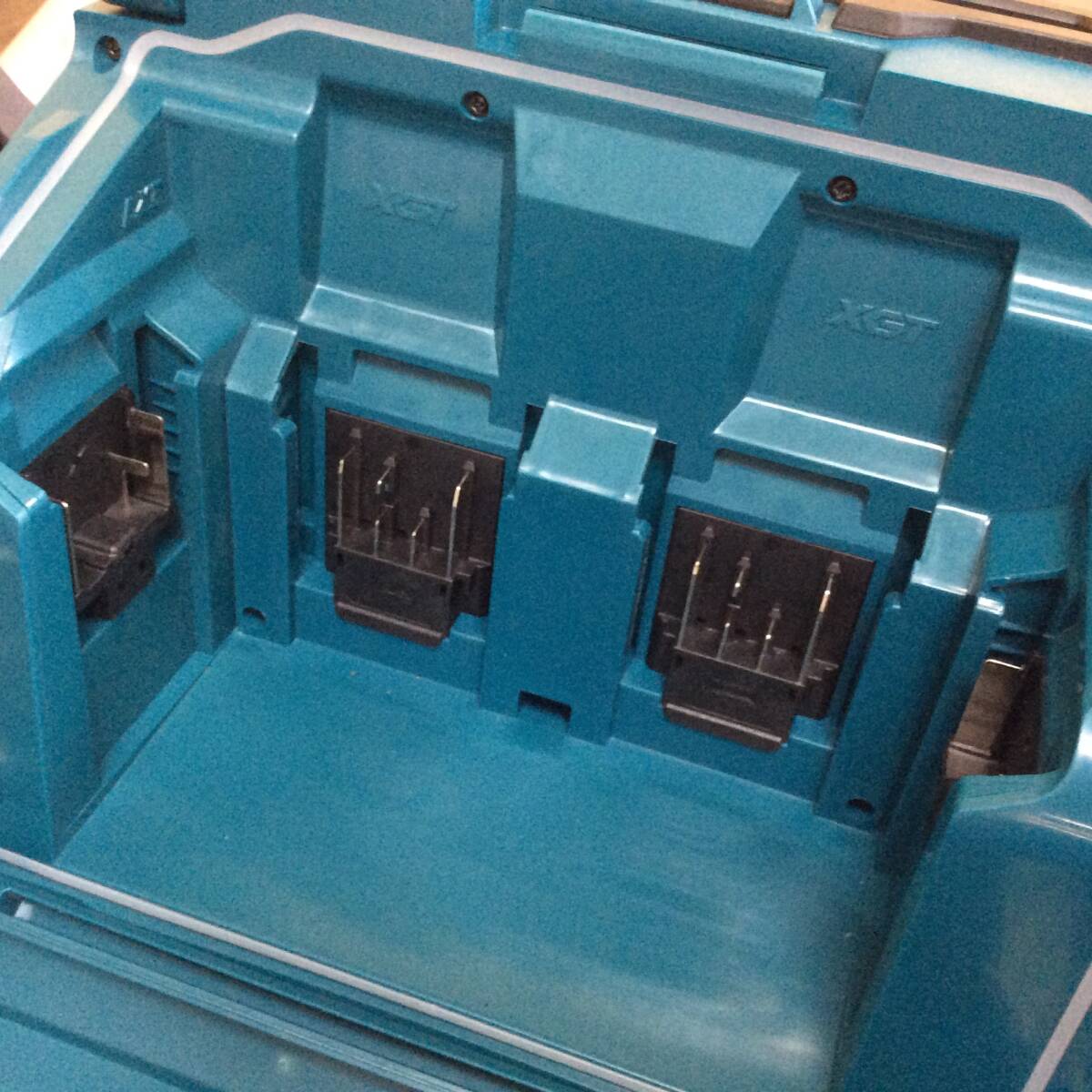 Yahoo!オークション - 【RH-9137】中古美品 使用少 makita Yahoo!オークション - 【RH-9137】中古美品 使用少 makita