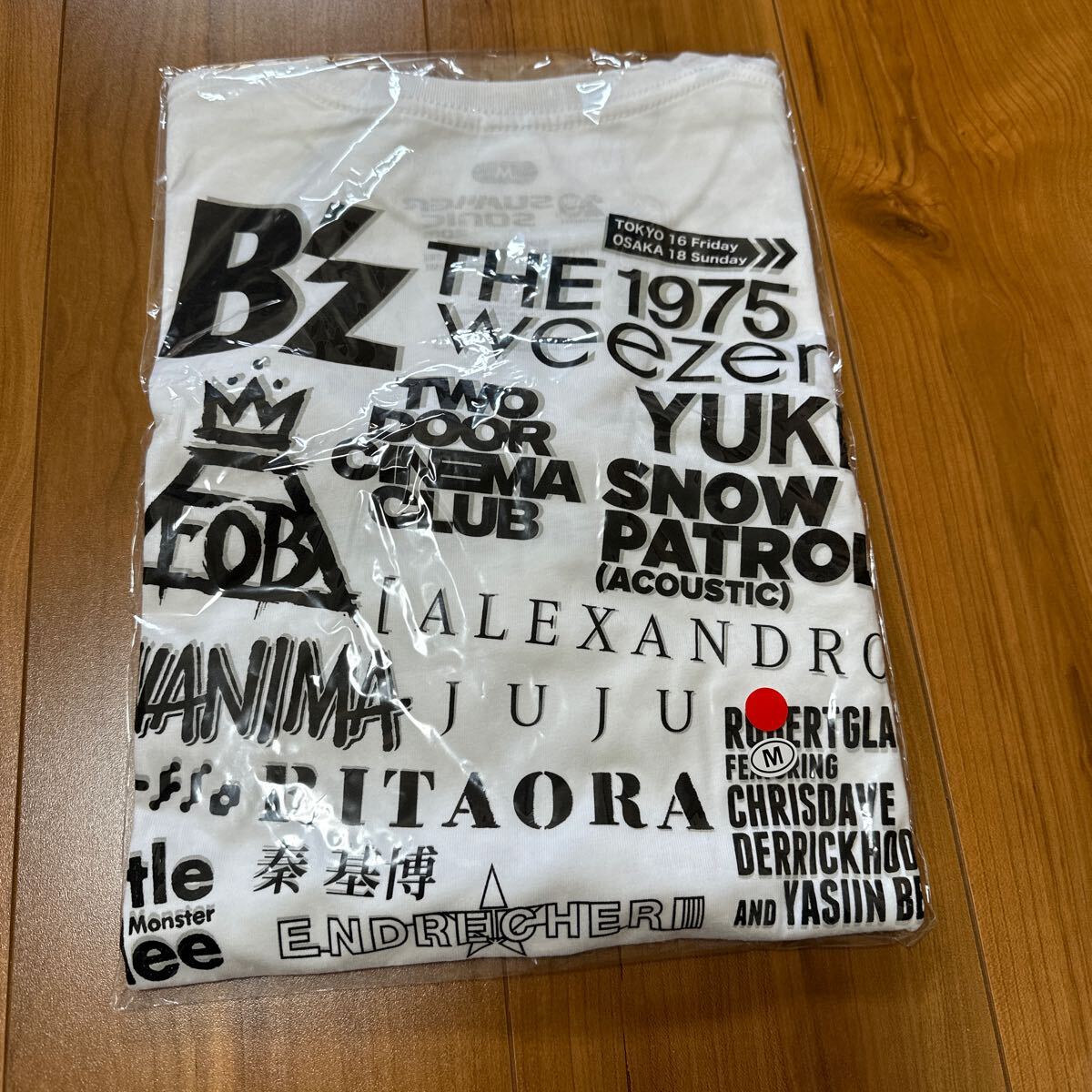 新品 summer sonic 20周年記念Tシャツ サイズM B'z weezer the 1975 fall out boy alexandros_画像3