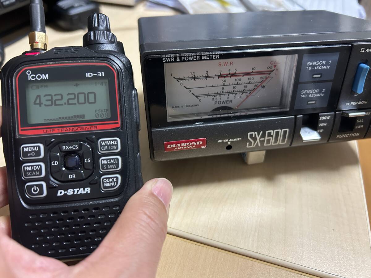 * ICOM ID-31PLUS ( красный ) новейший ферма обновление settled прекрасный товар частота использования немного *