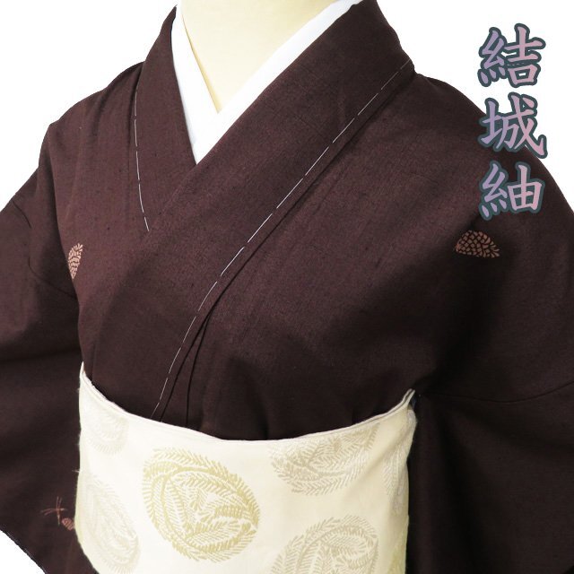  нет форма культура состояние шёлк из Юки кимоно б/у . casual этикетка имеется сосна лист . сосна ..... map подпалина чай цвет длина 164cm.66.5cm L кимоно север .A1013-4
