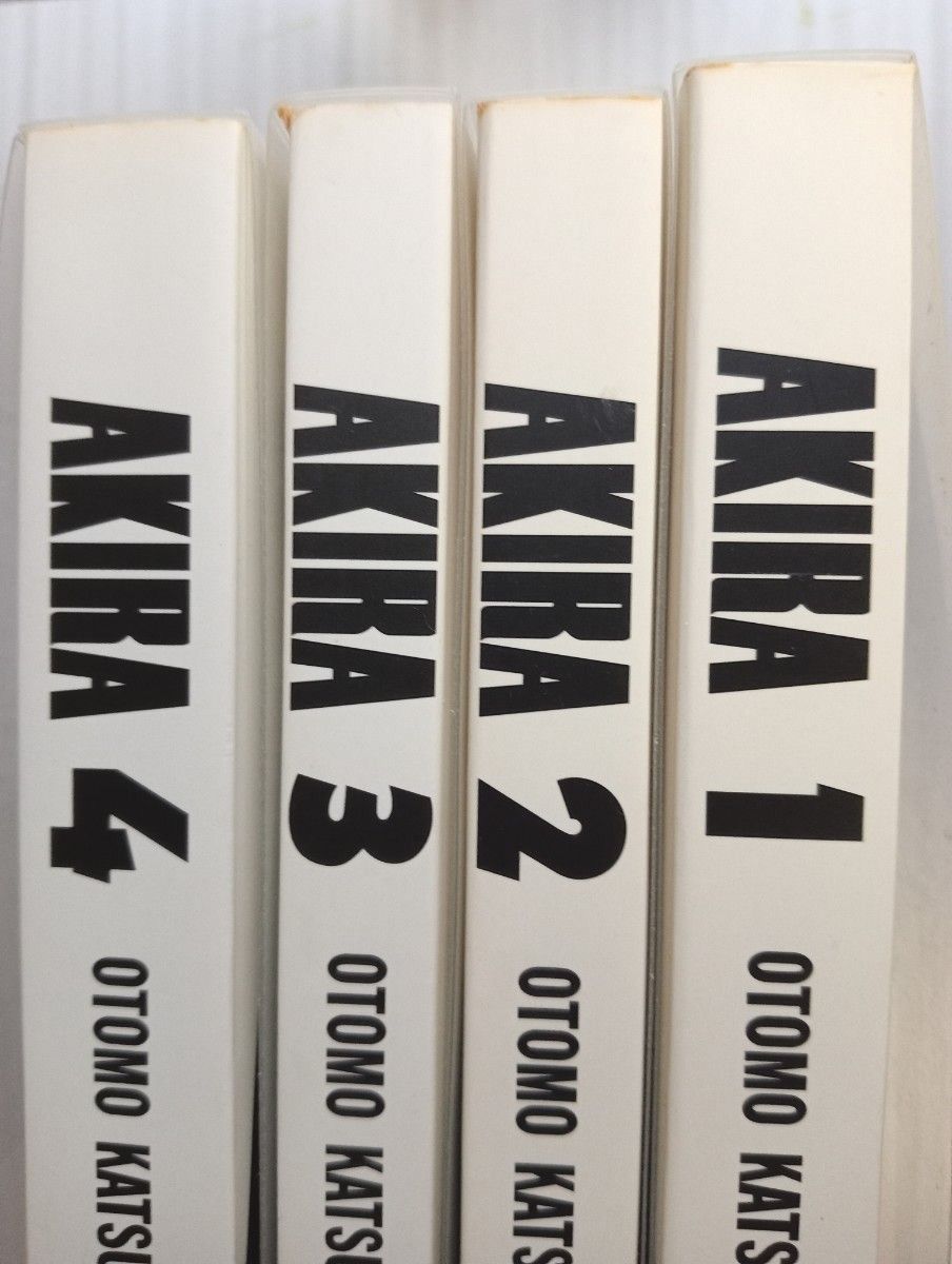 総天然色AKIRA 1〜4巻 大友克洋 原作 漫画 フルカラーコミック 総天然色AKIRA 1〜4巻 大友克洋 原作 漫画 フルカラーコミック