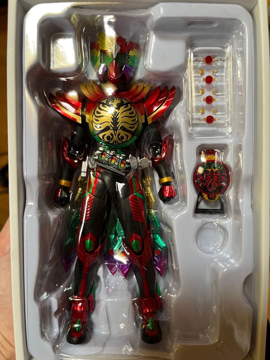 仮面ライダーオーズ 真骨彫製法 タジャドルコンボエタニティ 復活のコアメダル BANDAI オーズ　美品