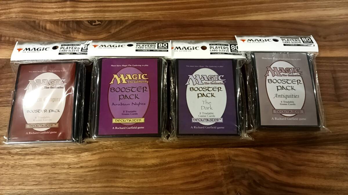 【未使用/未開封】4種セット　MTG プレイヤーズカードスリーブ エンスカイ　RETRO CORE レトロコア_画像1