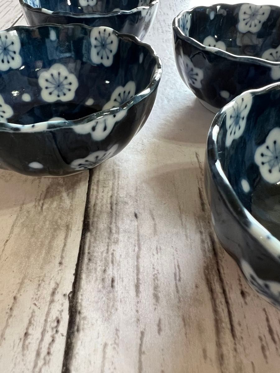 梅柄 花型 小鉢 ブルー 9cm 4枚 オシャレ カフェ風 美濃焼 和食器 陶器