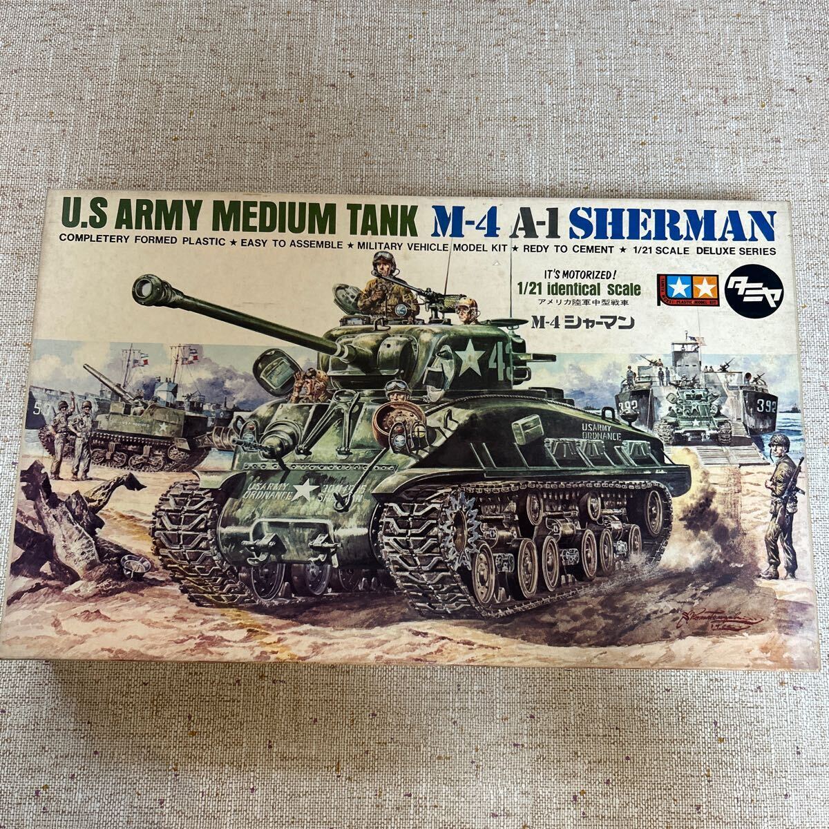 29500円 旧タミヤ 1/21 モーターライズ M4シャーマン レア品 29500円 旧タミヤ 1/21 モーターライズ M4シャーマン レア品