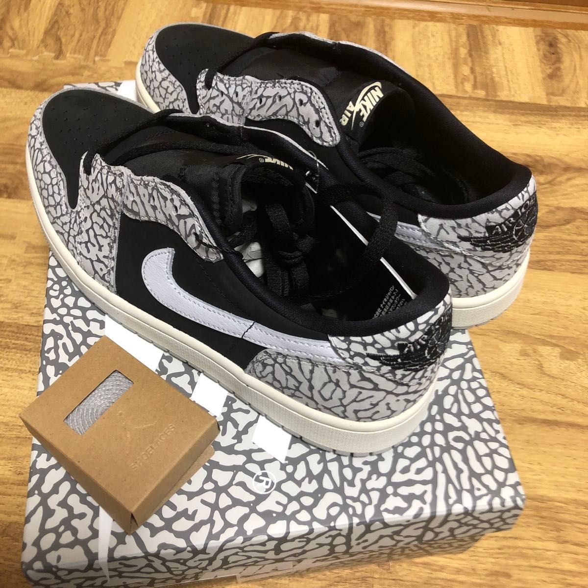 Nike Air Jordan 1 Retro Low OG NIKE スニーカー