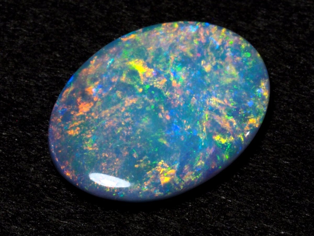  unused natural black opal loose 0.767 ct,so-ting attaching, in the case 