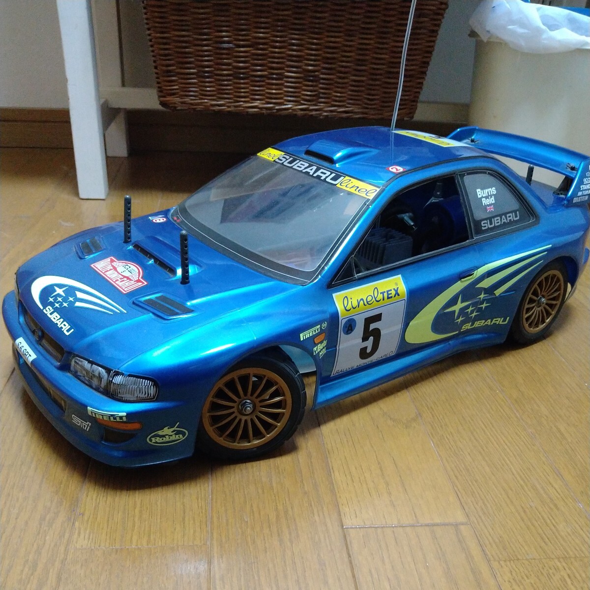 超希少美品！ タミヤ 1/8 TGX-Mk.1 4WD インプレッサWRX メカ付き_画像1