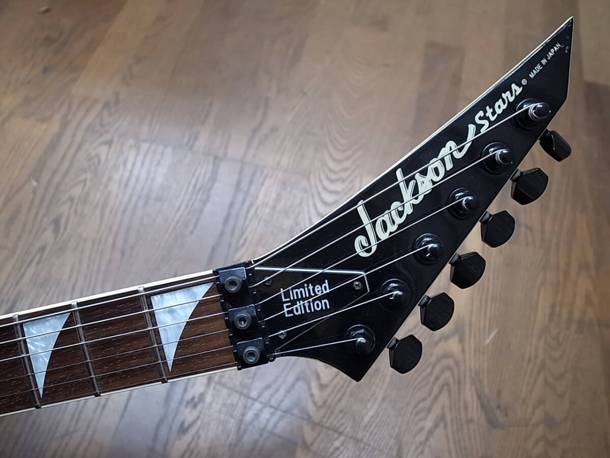 Jackson Stars ADK-01 Jackson * Star zDinky Dinky Shape EMG-HZ сделано в Японии Made in Japan чёрный черный Black