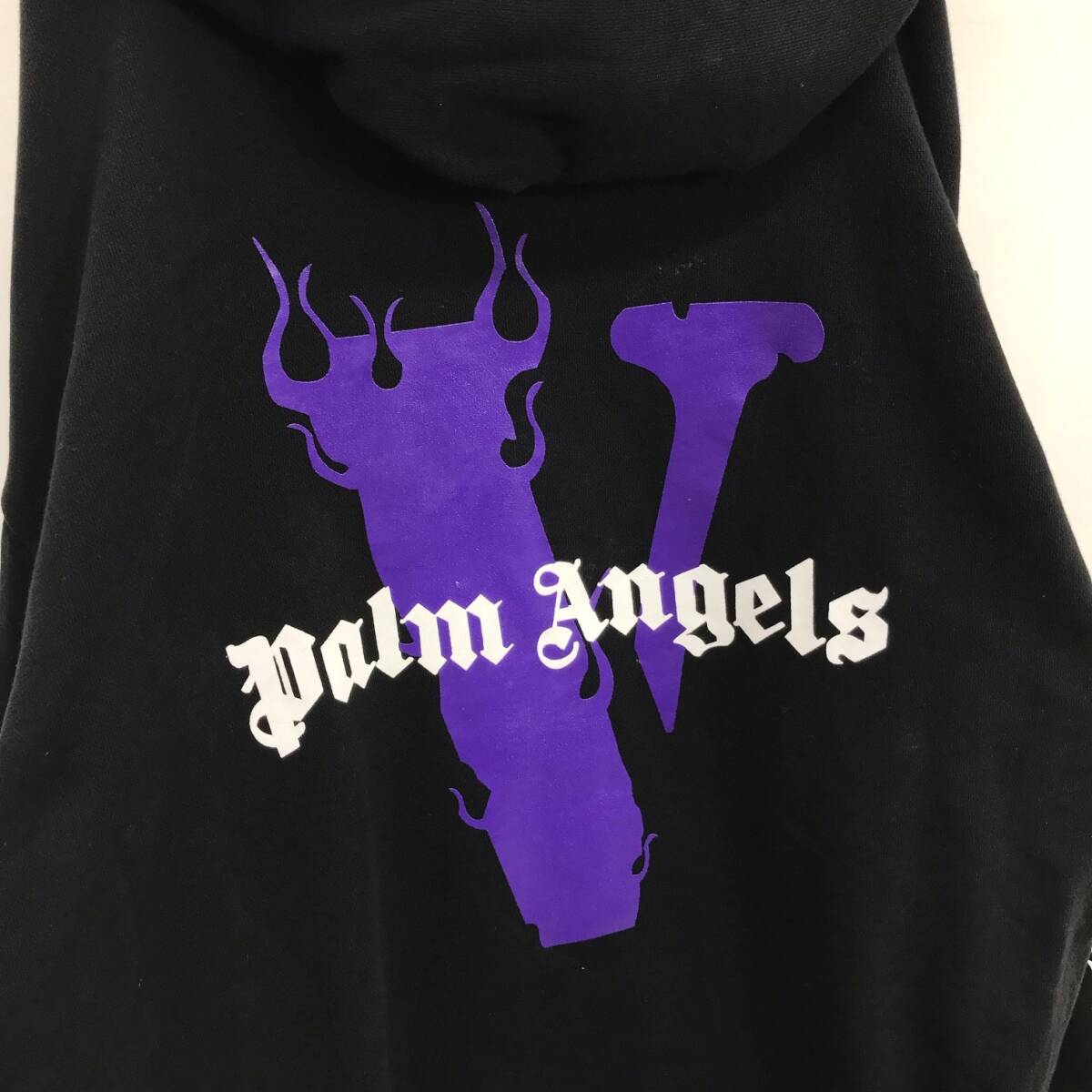 KZ8285★VLONE / palm angels : スウェットプルオーバーパーカー★L★黒 ヴィローン パームエンジェルス_画像4