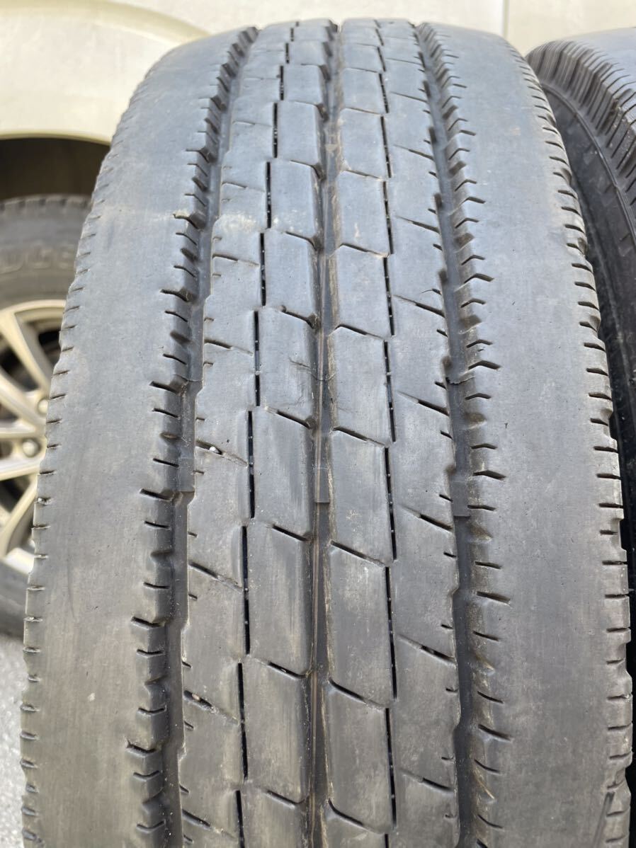 TOYO DELVEX M134 205/70r17.5 115/113L LT 7-8分 2020年_画像2