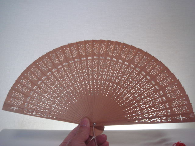  white . fan 14 point China industrial arts ... carving secondhand goods 