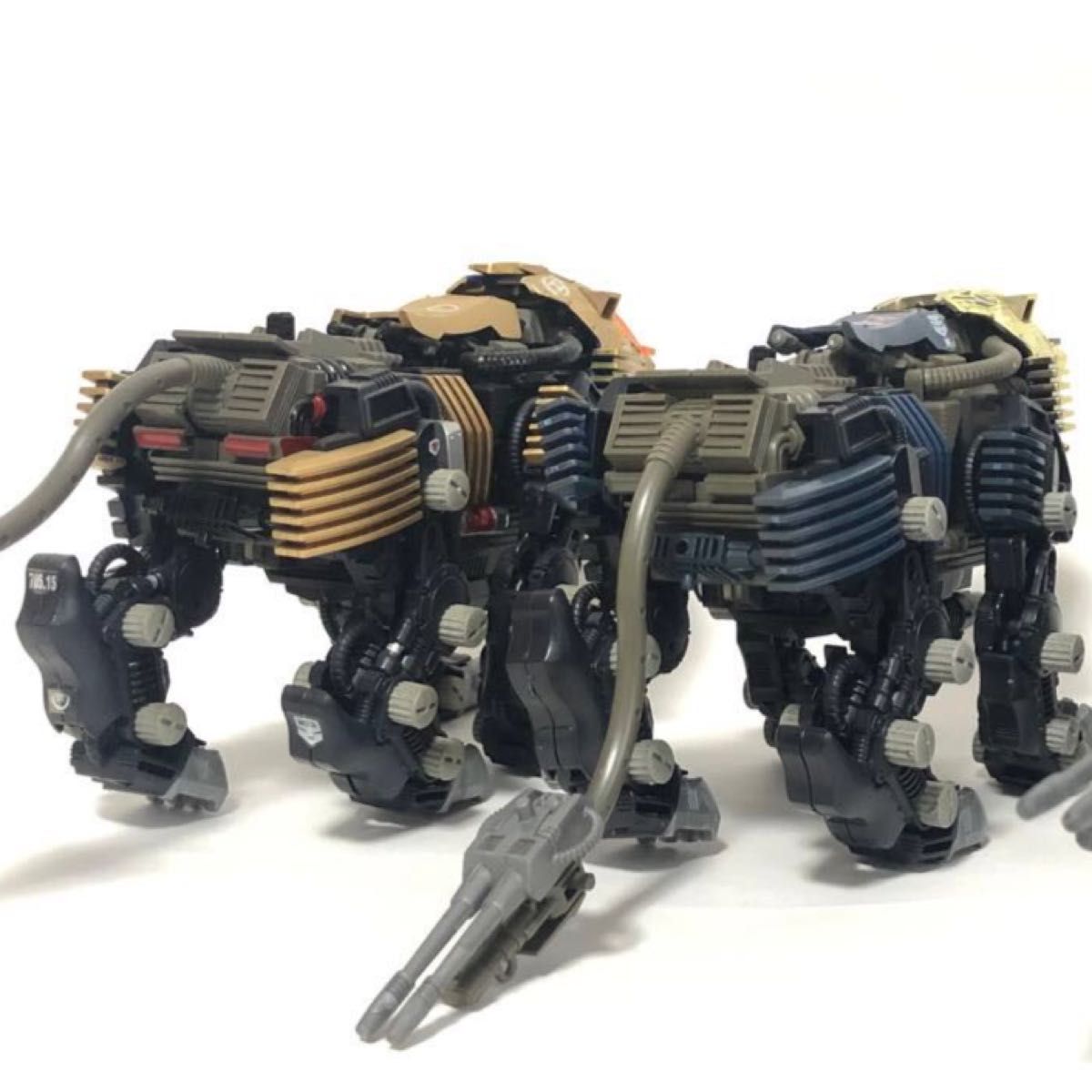 TOMY ゾイド シールドライガー 2体セット ジャンク オリジナル TOMY ゾイド シールドライガー 2体セット ジャンク オリジナル