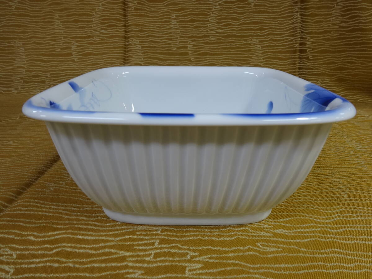 【深川製磁 ブルーワイナリー 角鉢】有田焼 盛り皿 ホワイト 横 約17.5cm 陶器 食器【A7-4①】0514_画像7