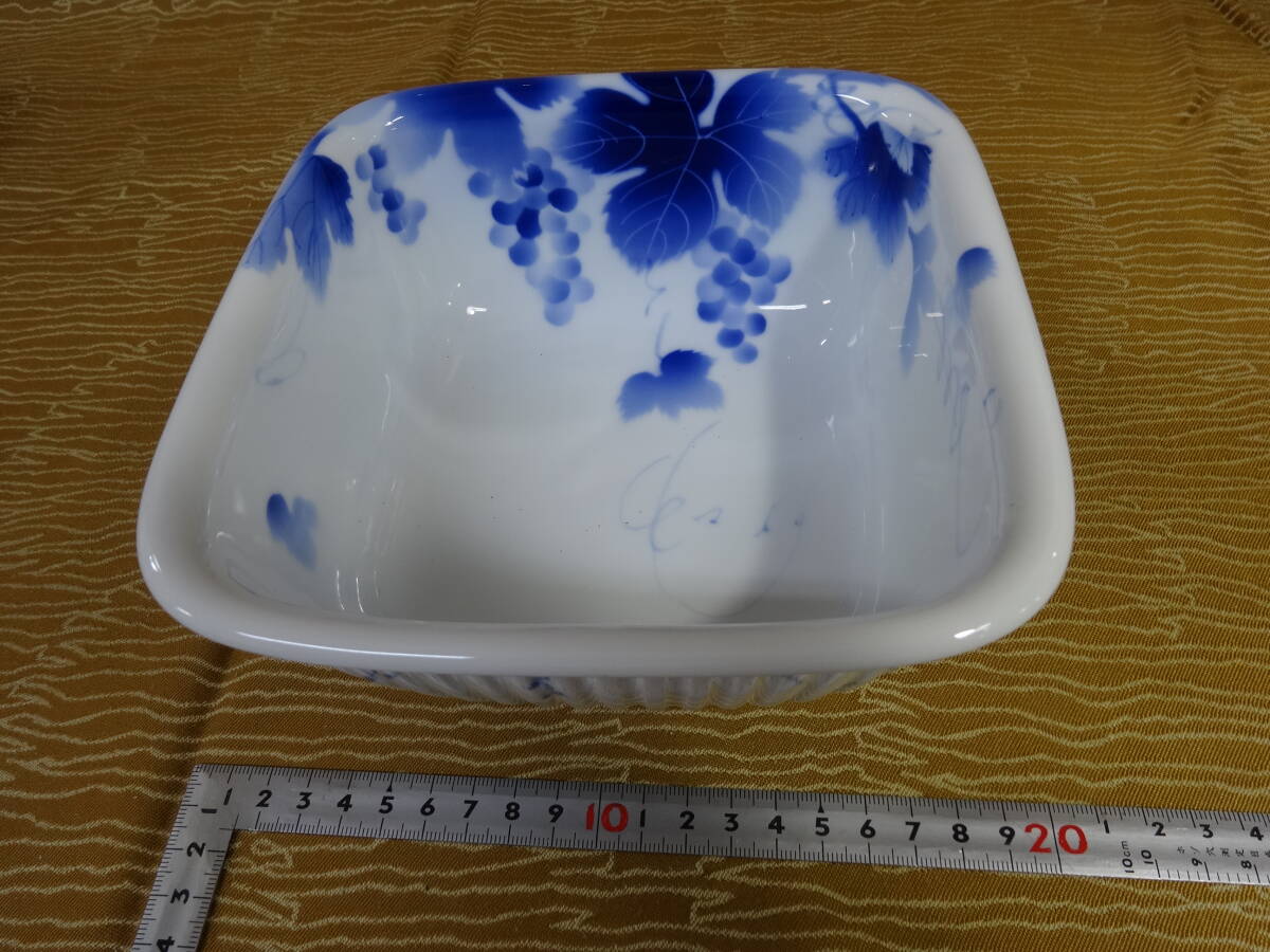 【深川製磁 ブルーワイナリー 角鉢】有田焼 盛り皿 ホワイト 横 約17.5cm 陶器 食器【A7-4①】0514_画像5