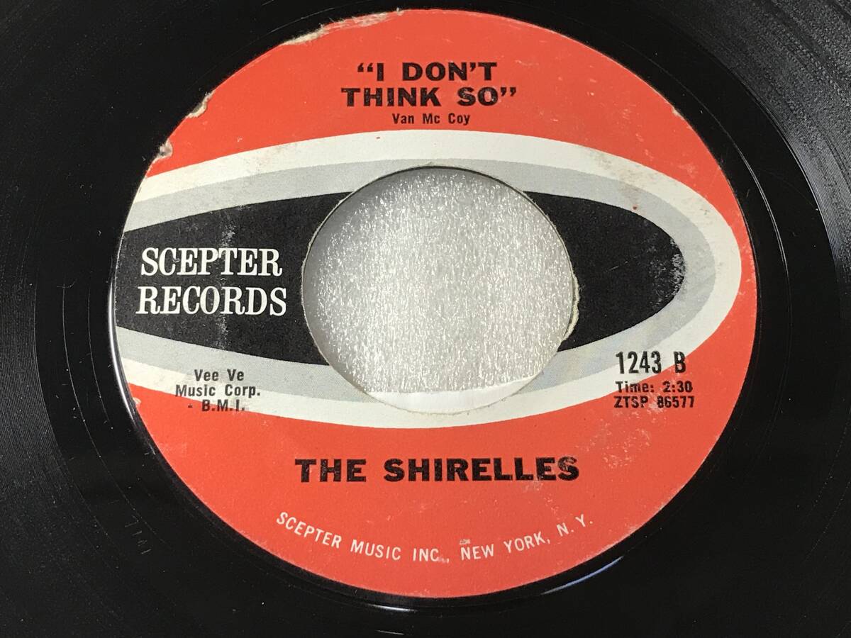 The Shirelles/Scepter 1243/Everybody Loves A Lover/I Don't Think So/1963_画像5