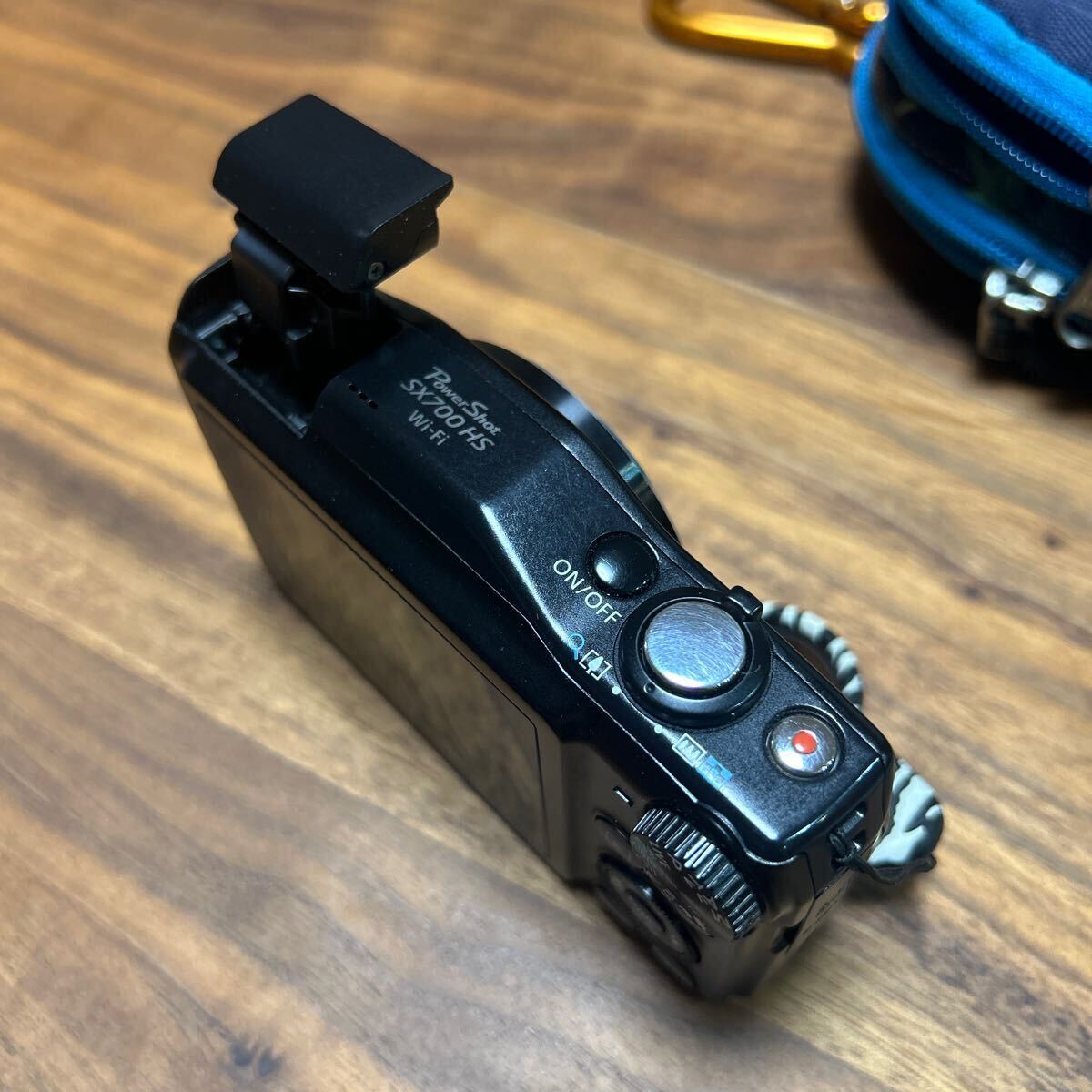 Canon キヤノン PowerShot パワーショット SX700HS 予備バッテリー SDカード付き　すぐ使える！_ストロボ正常動作