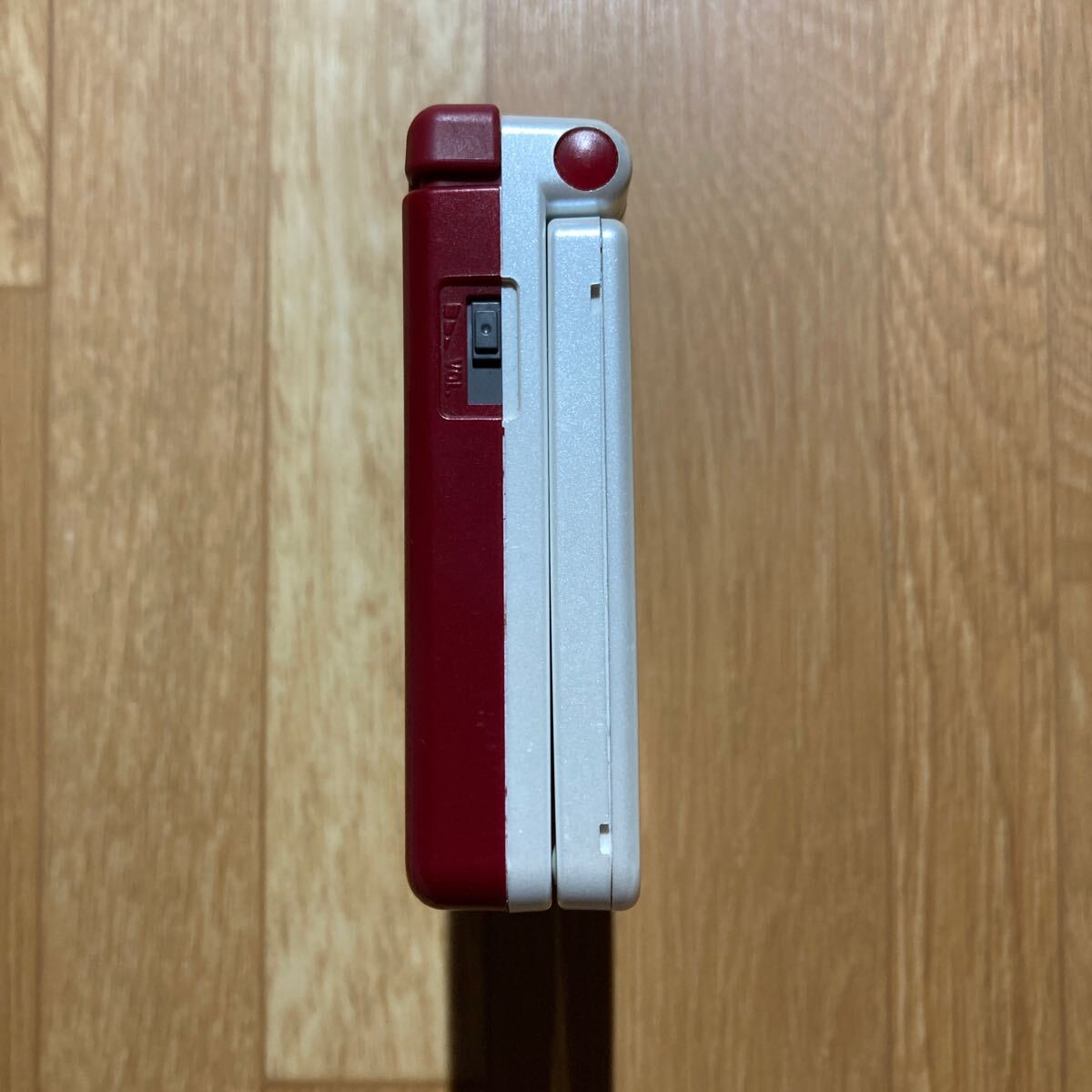 GBA ゲームボーイアドバンスSP ファミコンカラー XJH13920163 - 本体 GBA ゲームボーイアドバンスSP ファミコンカラー XJH13920163 - 本体