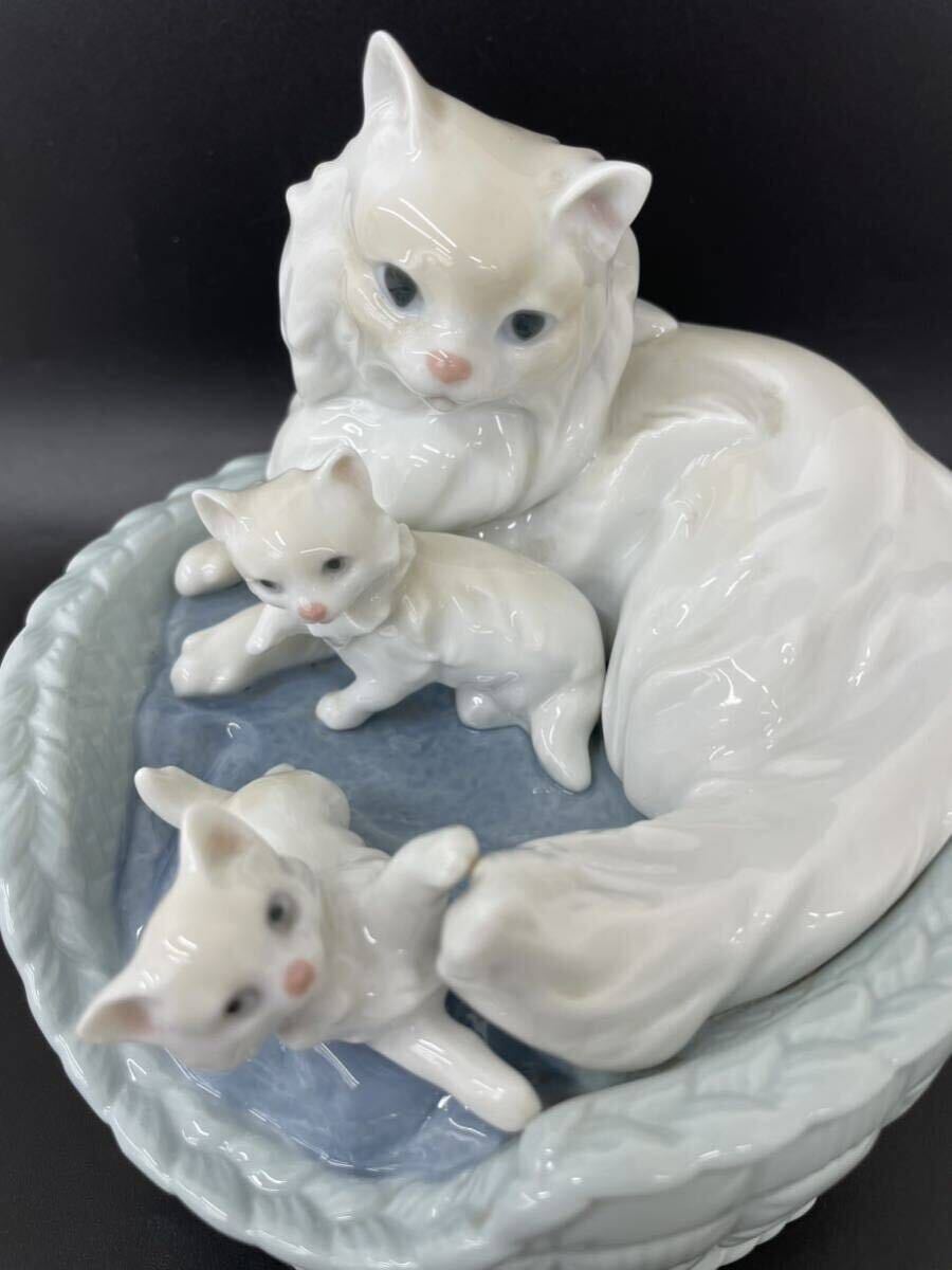 E【リヤドロ】希少 LLADRO リヤドロ 猫 仔猫 親子 フィギュリン E【リヤドロ】希少 LLADRO リヤドロ 猫 仔猫 親子 フィギュリン