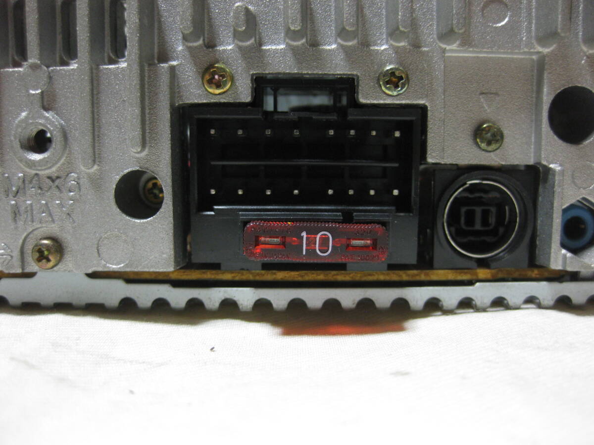 K-2321　SONY　ソニー　XR-C2400　1Dサイズ　カセットデッキ　テープデッキ　故障品_画像6
