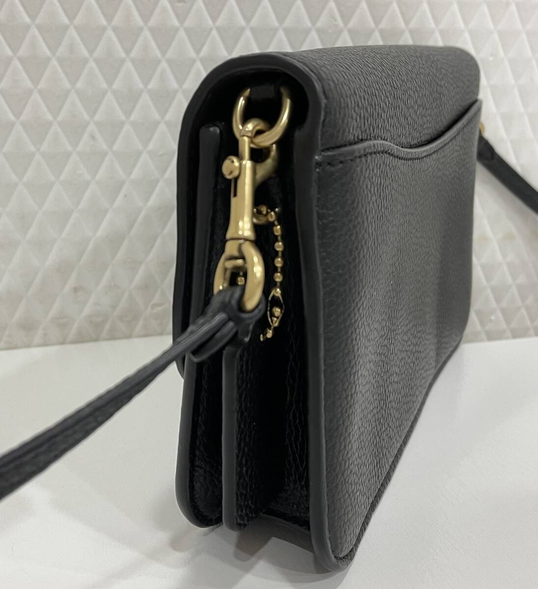 G「19611」美品 COACH コーチ C4815 レキシー ヘイデン クロスボディ ショルダーバッグ 黒　ブラック　ミニバッグ_画像6