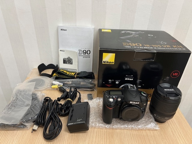 長「15924」Nikon D90 18-105 VR Kit AF-S DX NIKKOR 18-105mm f/3.5-5.6G ED VR ニコン デジタル一眼レフカメラ 簡易動作確認済み_画像1