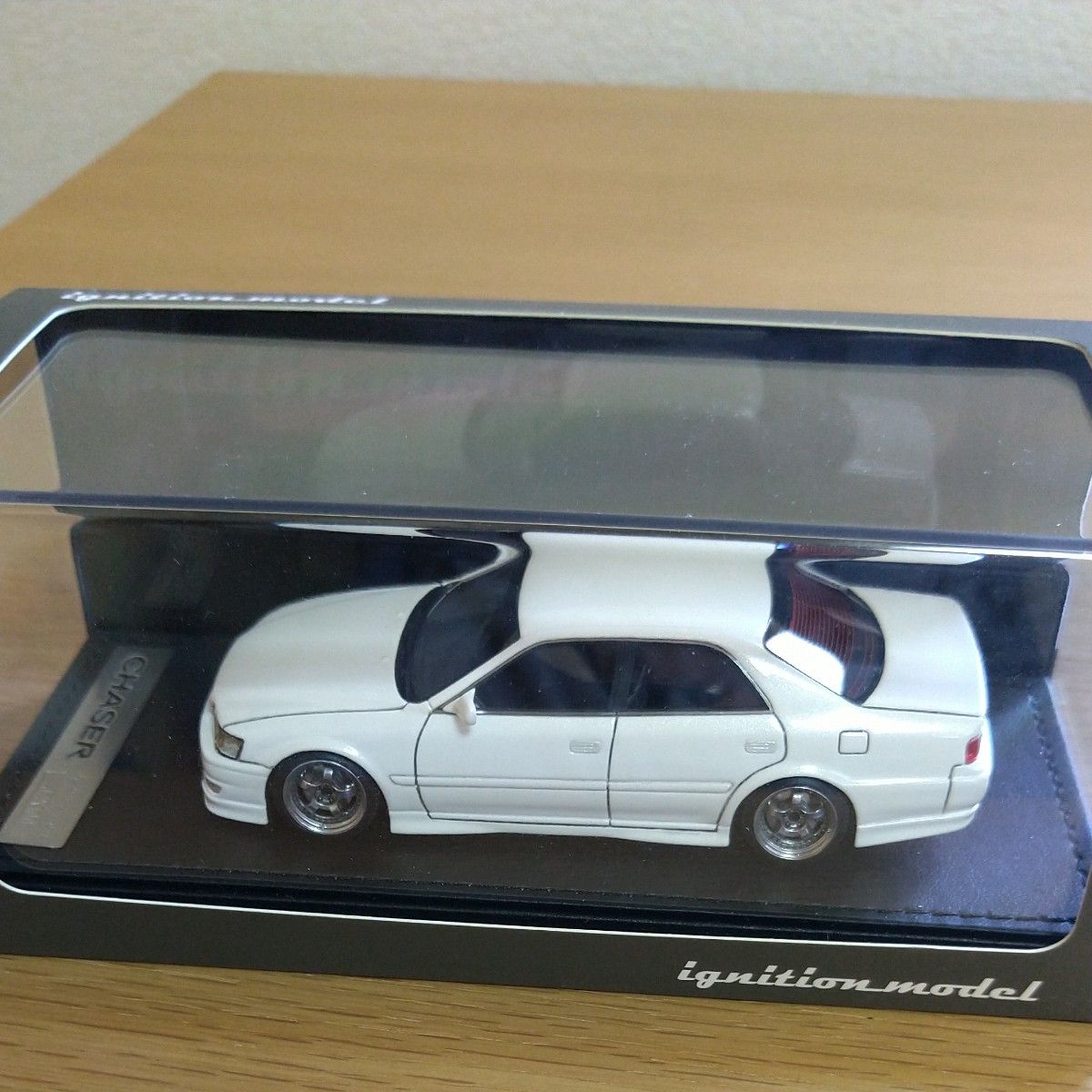 1/43 イグニッションモデル　1237 TOYOTA Chaser Tourer V JZX100 ホワイト