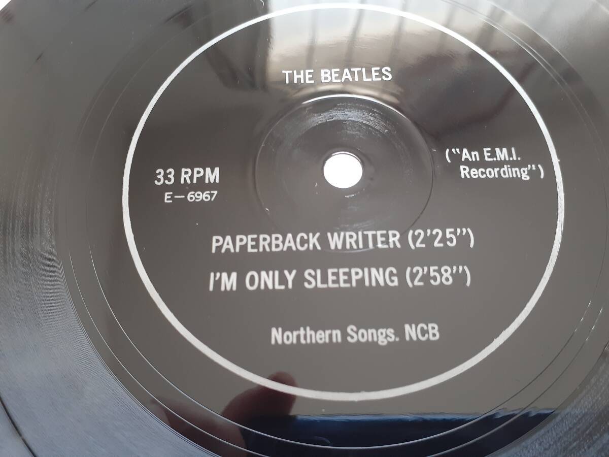 Fan Club ソノシート？, Flexi disc /Paperback writer(不明 stereo Mix), I'm Only Sleeping(US mono ?) /E-6967/Beatles CINE CLUB 頒布?_画像3