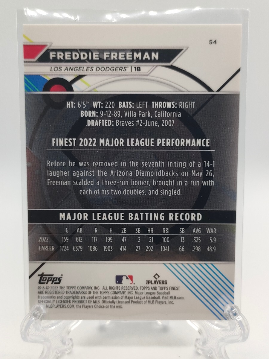 【100シリ】フリーマン - 2023 Topps Finest #54 /100 Lava Parallel ～大谷翔平選手とドジャースで最強MVPトリオを形成～の画像4