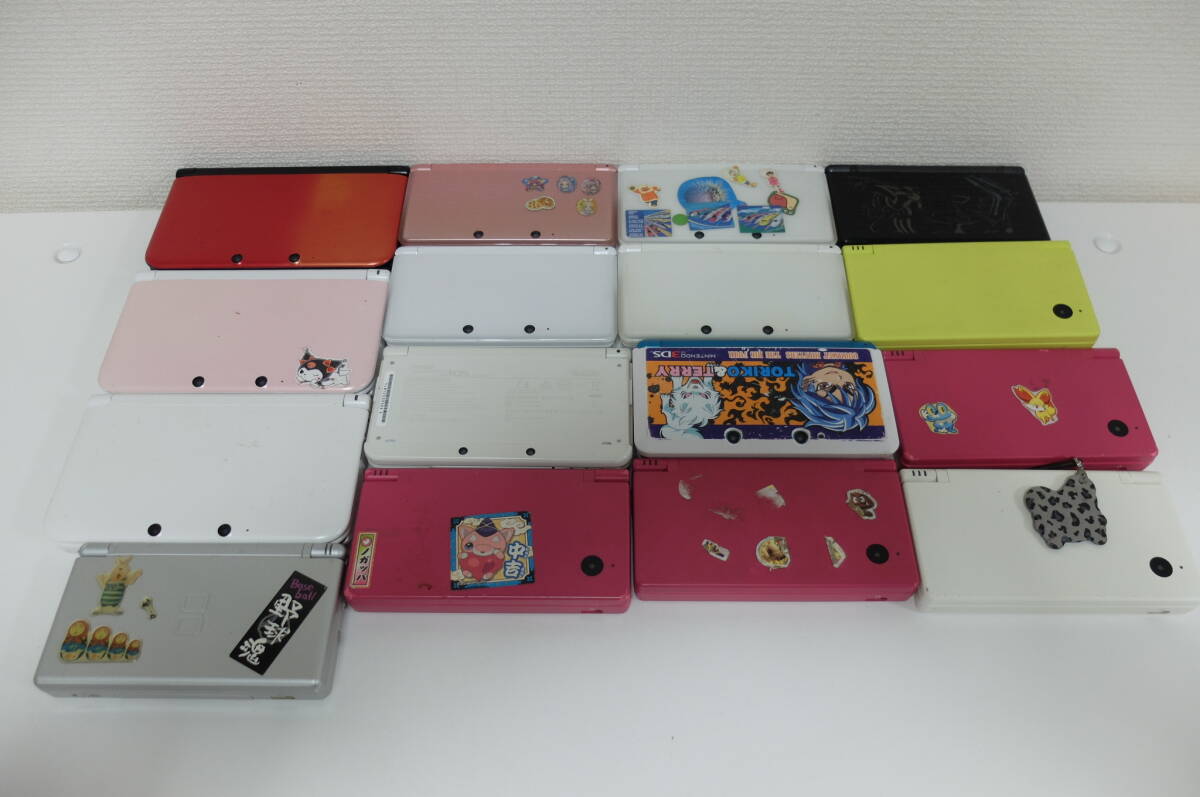 ☆1円スタート！DS系おまとめ16台☆ #41 3DS×5 New3DS×1 DSi×5 DSLite×2 3DSLL×3 16台 付属品なし 起動確認ほぼ× 中古 現状品_画像1