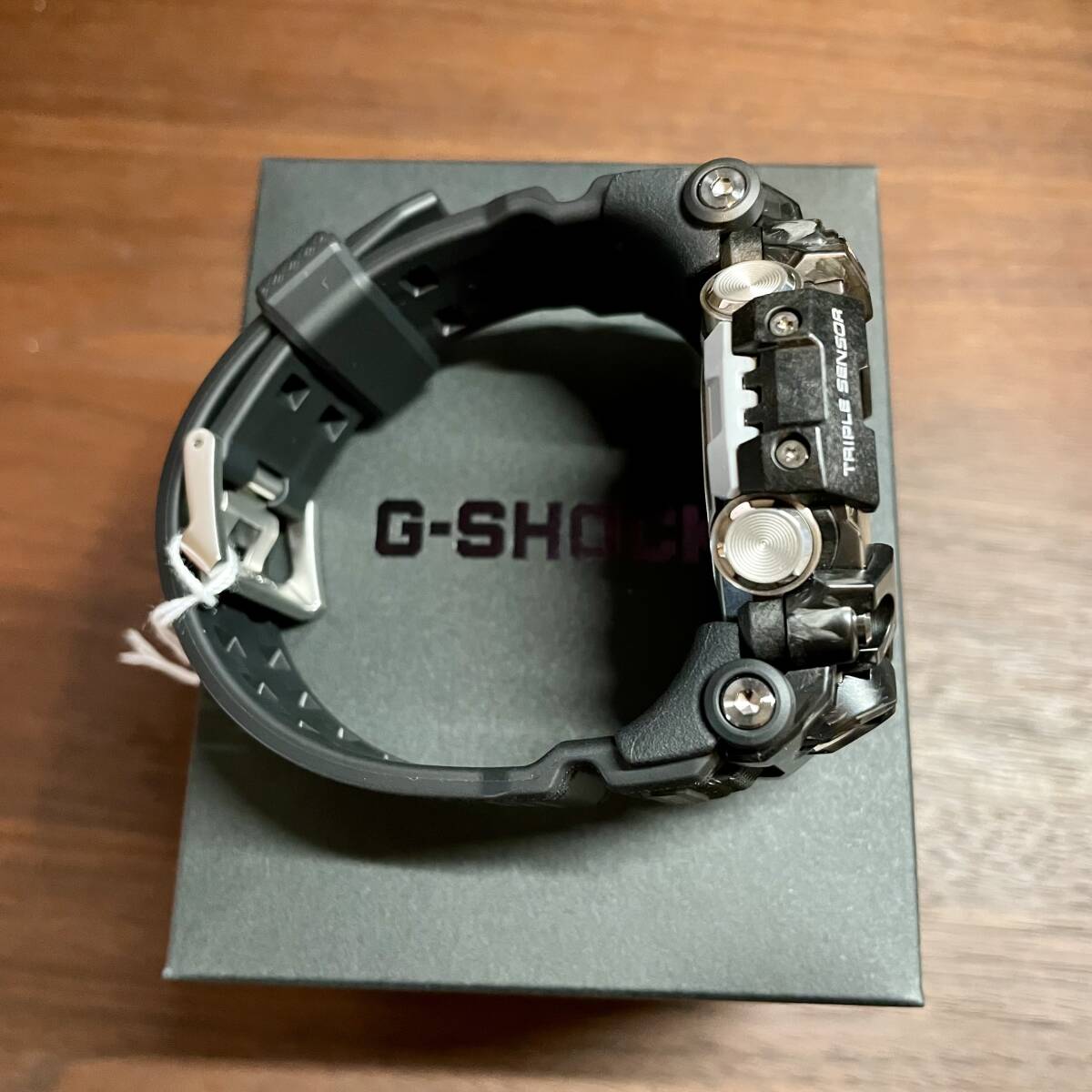 極美品 国内正規品 タグ付き CASIO G-SHOCK GWG-2000-1A1JF マッドマスター トリプルセンサー搭載モデル 電波ソーラー ブラック_画像5