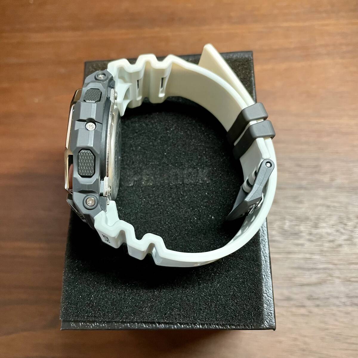 極美品 国内正規品 カシオ CASIO G-SHOCK G-LIDE GBX-100TT-8JF グレー Bluetooth搭載 タイドグラフ トレーニング機能 ワールドタイム_画像5