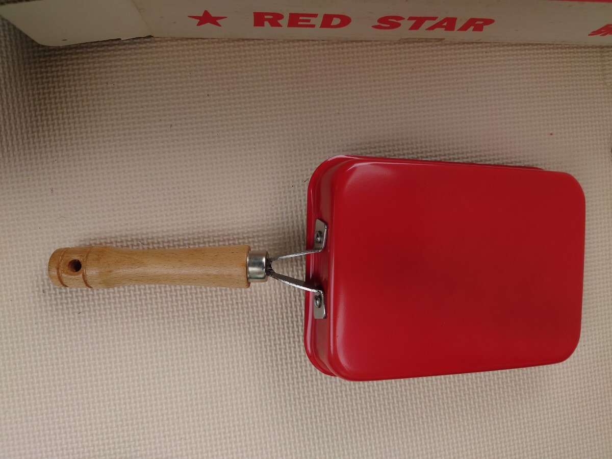 【未使用】RED STAR 卵焼 玉子焼き器 特殊フッ素樹脂加工 卵焼き器 卵焼き フライパン 赤 レッド レトロ ガス火_画像4