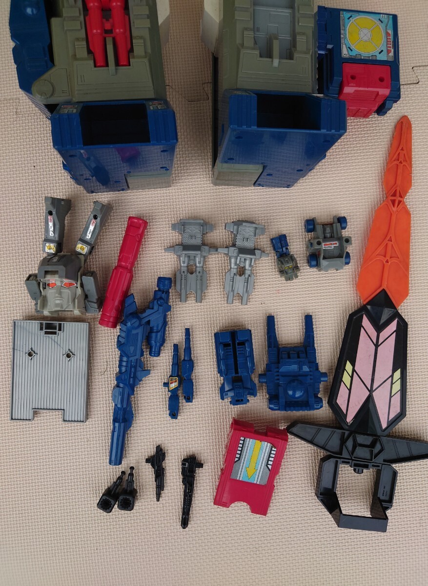【ジャンク品】トランスフォーマー C-114 ヘッドマスター フォートレス マキシマス Transformers現状品 当時物 ロボット おもちゃ 玩具の画像2