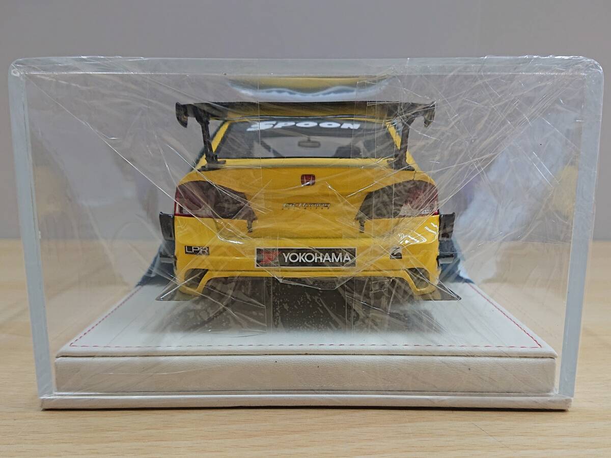 119 C-995/One Model 1/18スケール ミニカー Honda Civic FD2 Spoon Racing Version V1.0 RH Actrylic Display Case is Included 20A02-01の画像8