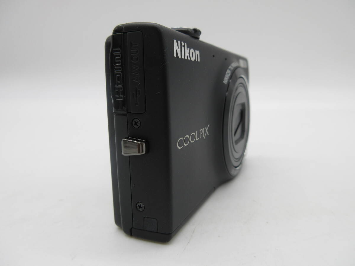 【★１円～★現状販売！】[U8415]デジタルカメラ Nikon COOLPIX S6100 ブラック ★電源入りました！付属品もございます！★_画像4